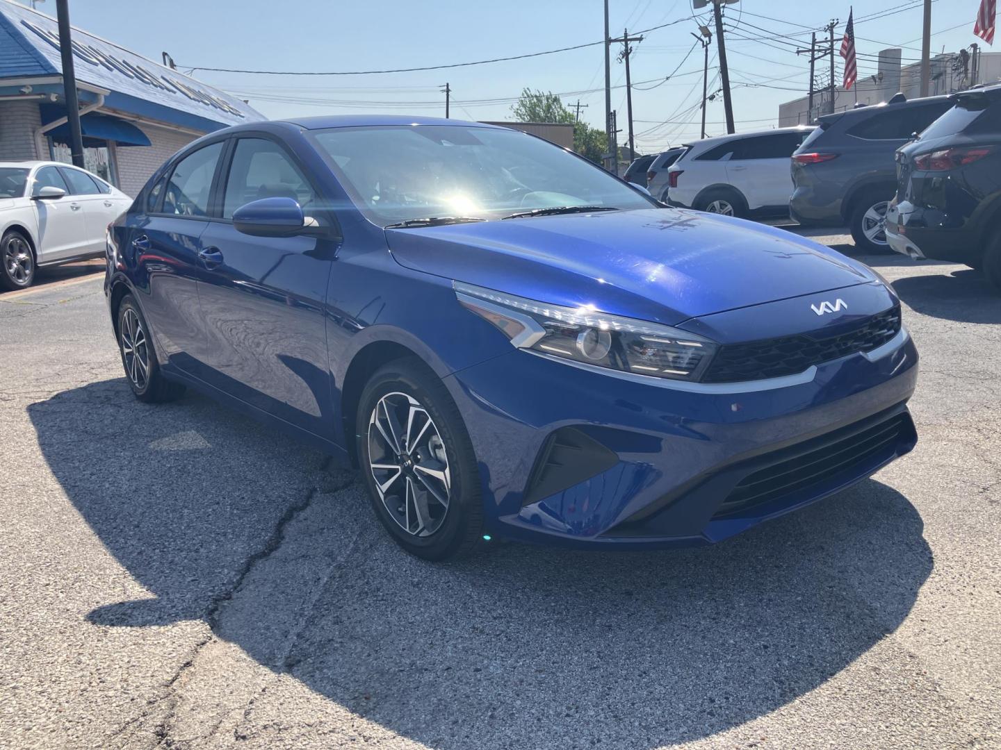 2023 BLUE /Black Kia Forte (3KPF24AD6PE) , located at 1842 Wirt Road, Houston, TX, 77055, (713) 973-3903, 29.805330, -95.484787 - Photo#6