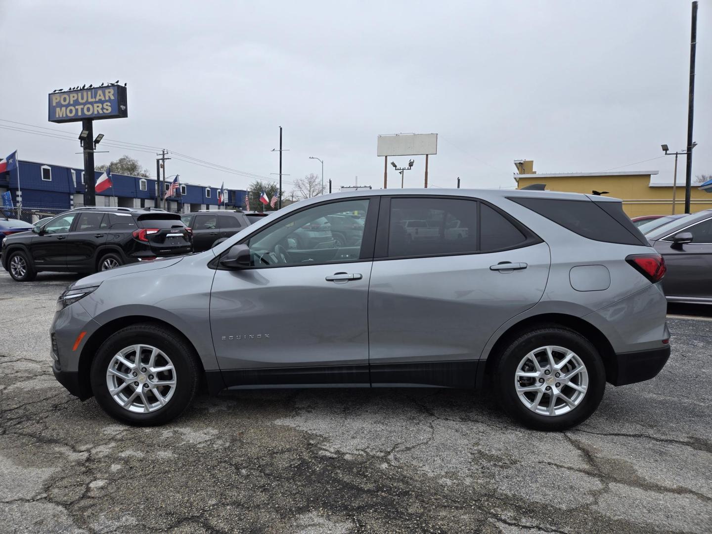 2023 Gray /SILVER Chevrolet Equinox (3GNAXHEG6PL) , located at 1842 Wirt Road, Houston, TX, 77055, (713) 973-3903, 29.805330, -95.484787 - Photo#1