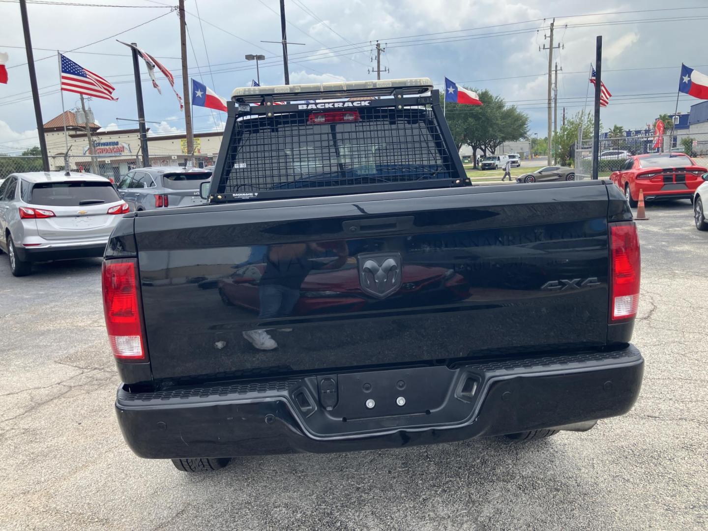 2021 Black /Gray RAM 1500 Classic Tradesman Quad Cab 4WD (1C6RR7FG6MS) with an 3.6L V6 DOHC 24V FFV engine, 8A transmission, located at 1842 Wirt Road, Houston, TX, 77055, (713) 973-3903, 29.805330, -95.484787 - Photo#3