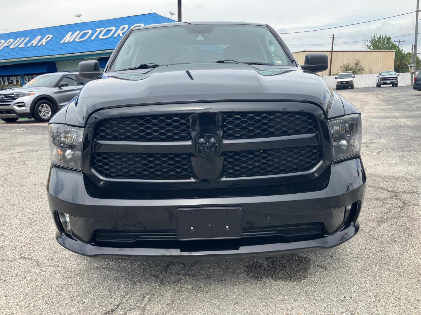 2021 Black /Gray RAM 1500 Classic Tradesman Quad Cab 4WD (1C6RR7FG6MS) with an 3.6L V6 DOHC 24V FFV engine, 8A transmission, located at 1842 Wirt Road, Houston, TX, 77055, (713) 973-3903, 29.805330, -95.484787 - Photo#7