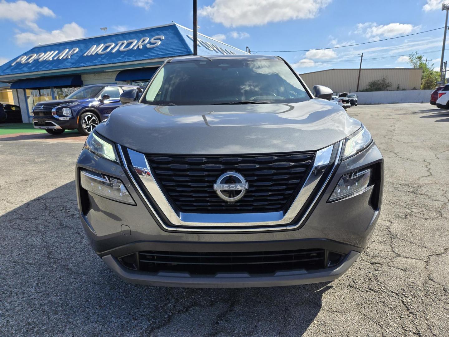 2023 Gray Nissan Rogue SV (5N1BT3BA5PC) with an 2.5L L4 DOHC 16V engine, CVT transmission, located at 1842 Wirt Road, Houston, TX, 77055, (713) 973-3903, 29.805330, -95.484787 - Photo#7