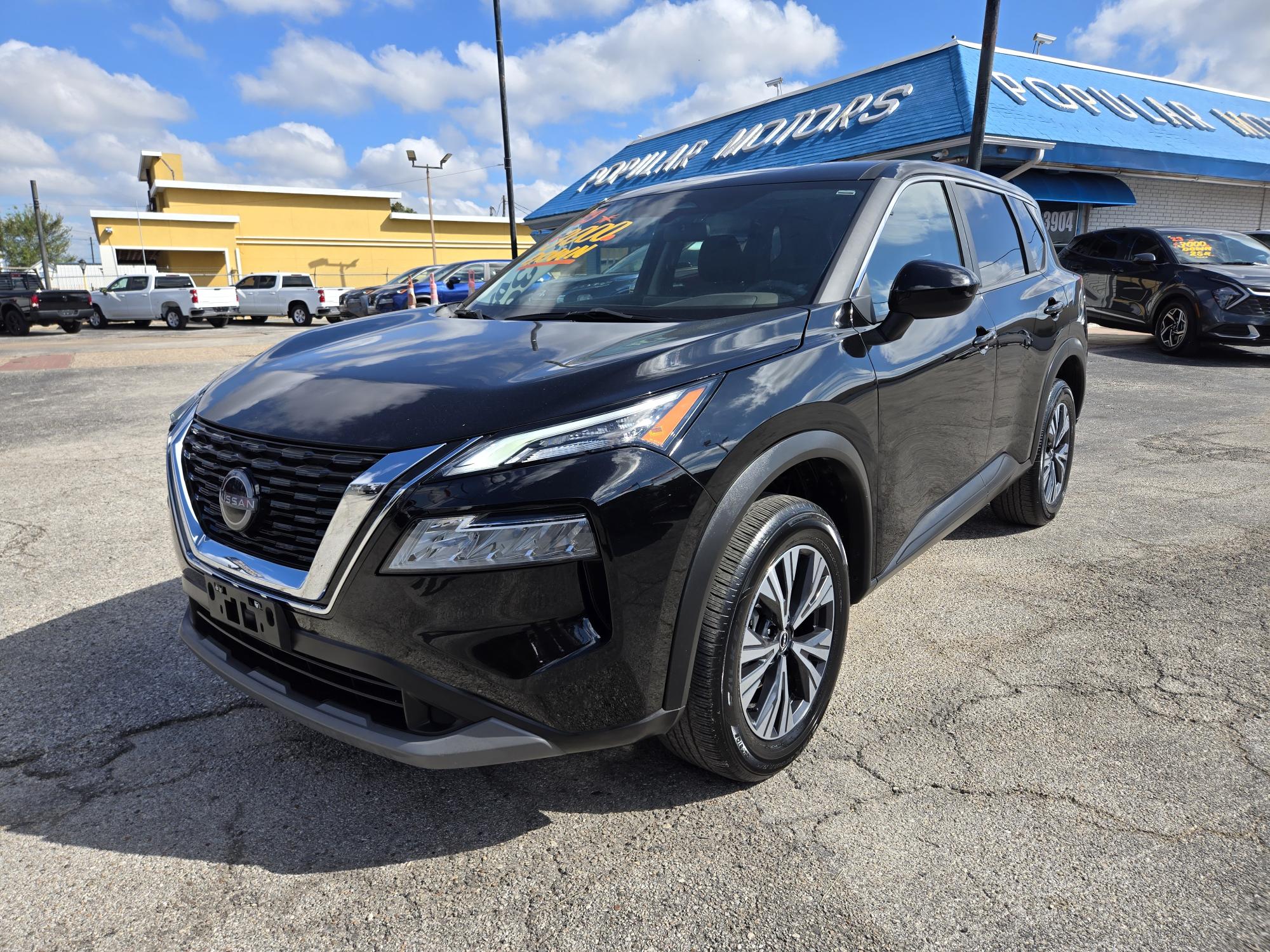 photo of 2023 Nissan Rogue SV