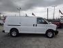 2020 White Chevrolet Express 2500 Cargo (1GCWGAFP5L1) with an 4.3L V6 engine, 6A transmission, located at 1842 Wirt Road, Houston, TX, 77055, (713) 973-3903, 29.805330, -95.484787 - Photo#5