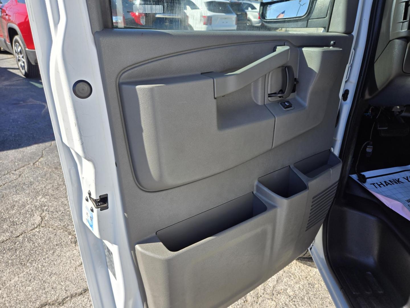 2019 White /Gray Chevrolet Express 2500 Cargo (1GCWGAFG9K1) with an 6.0L V8 OHV 16V FFV engine, 6A transmission, located at 1842 Wirt Road, Houston, TX, 77055, (713) 973-3903, 29.805330, -95.484787 - Photo#9