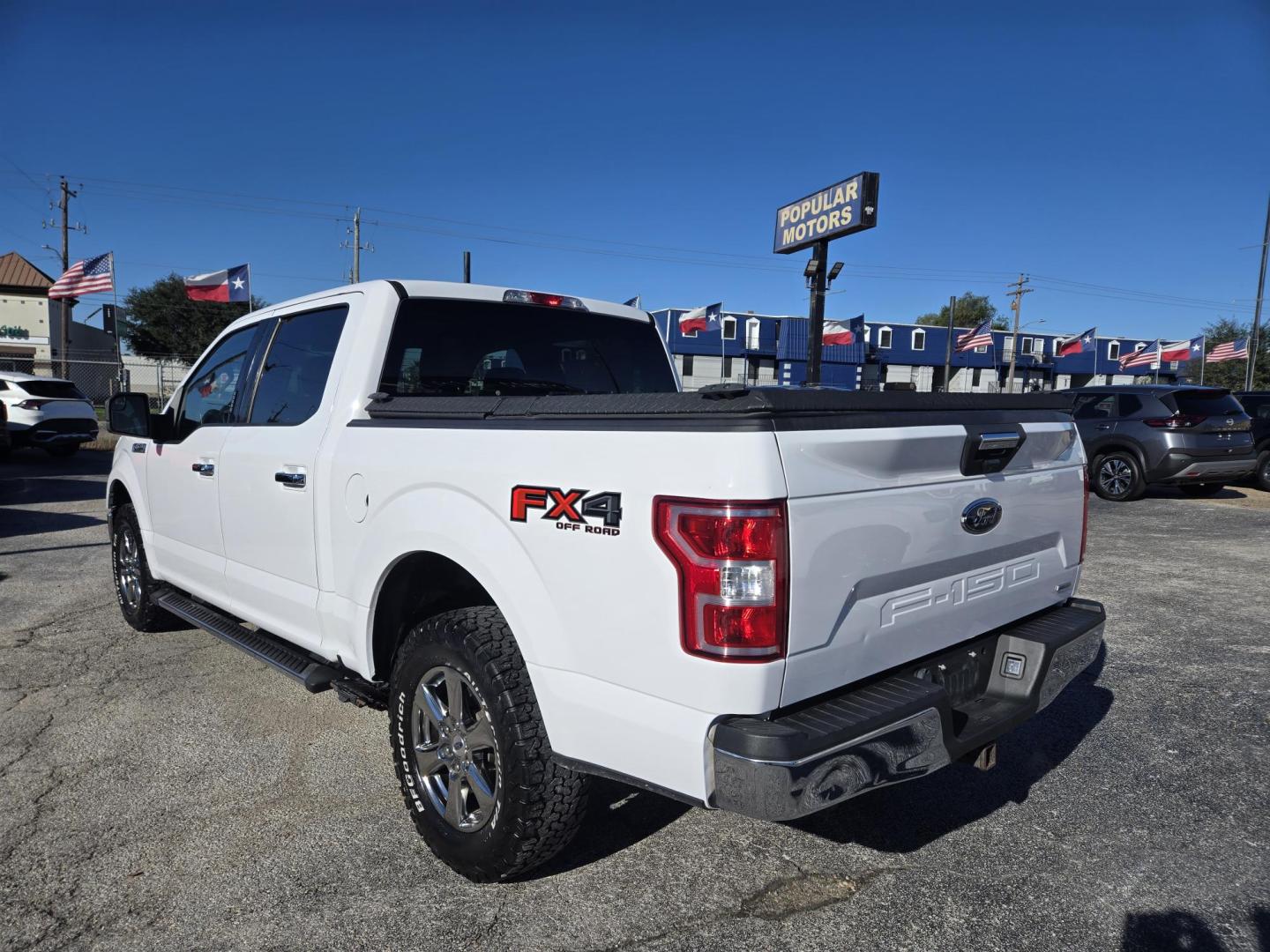 2020 White /Gray Ford F-150 XLT SuperCrew 6.5-ft. Bed 4WD (1FTEW1E42LK) with an 3.5L V6 TURBO engine, 6A transmission, located at 1842 Wirt Road, Houston, TX, 77055, (713) 973-3903, 29.805330, -95.484787 - Photo#2